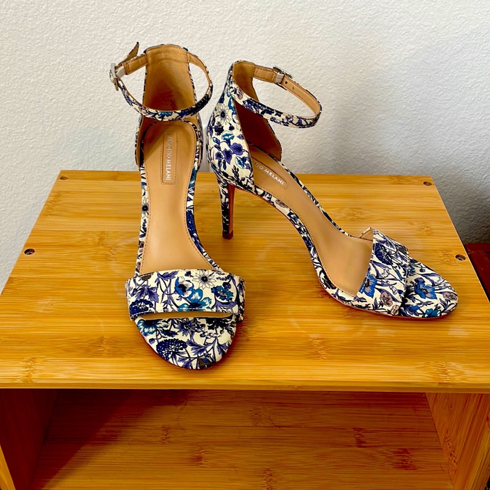 Antonio Melani Blue Floral Pumps